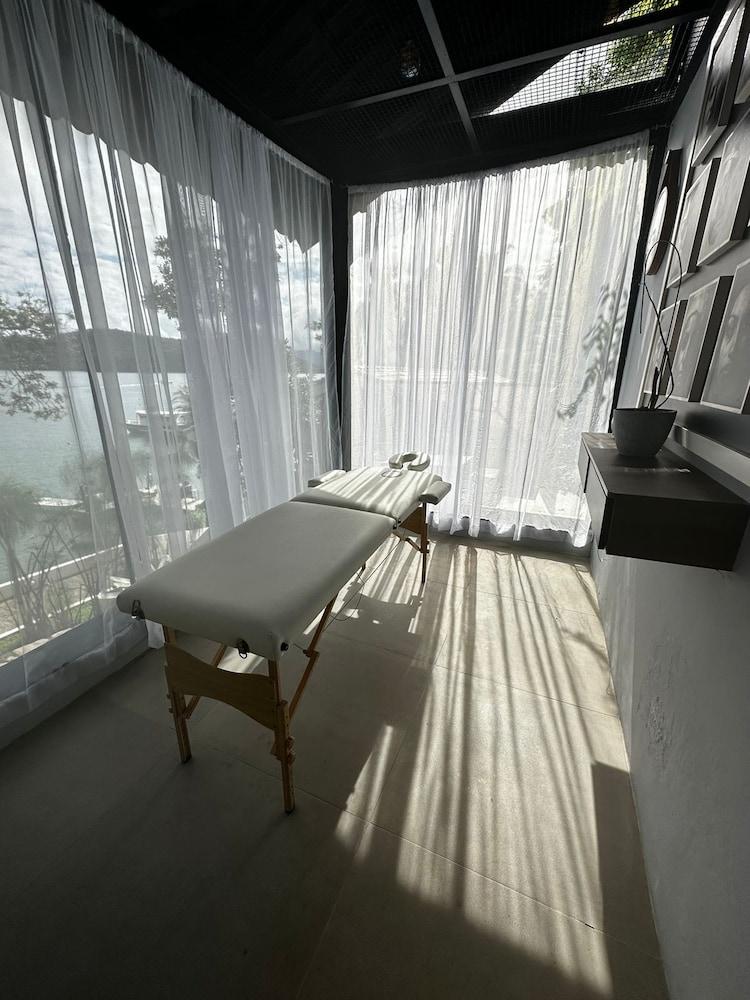 Papiro Hotel Boutique & Restaurante