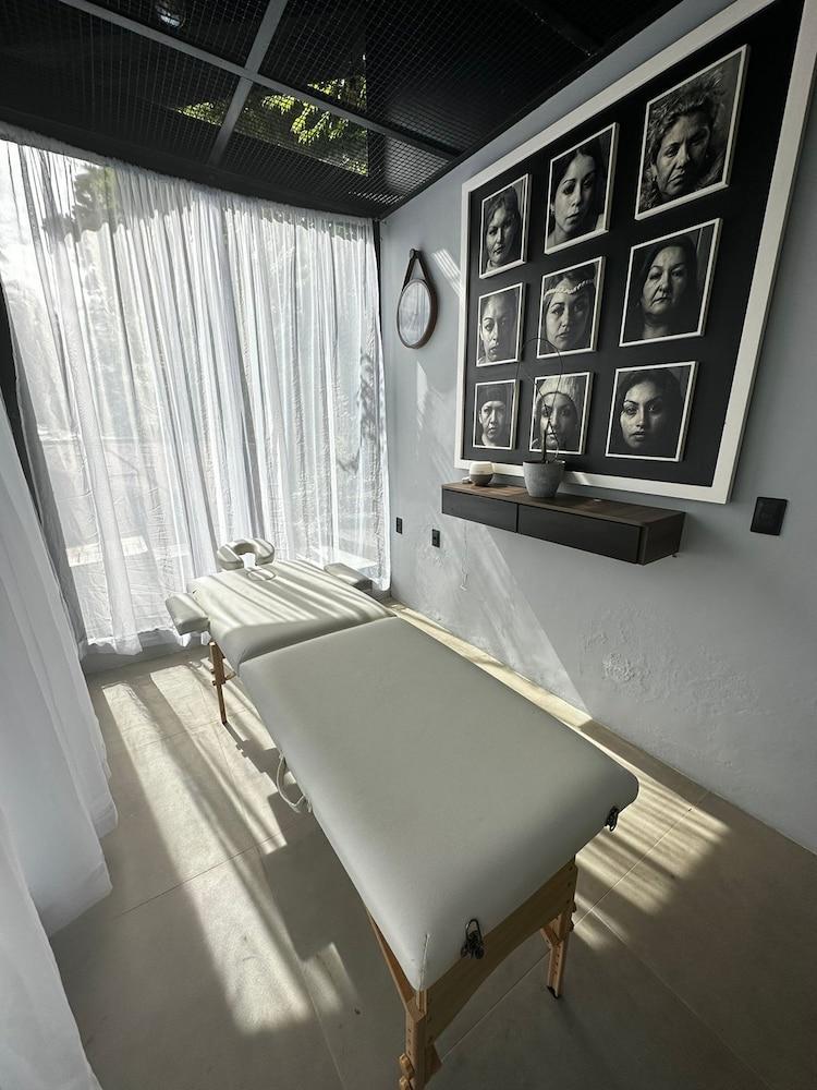 Papiro Hotel Boutique & Restaurante