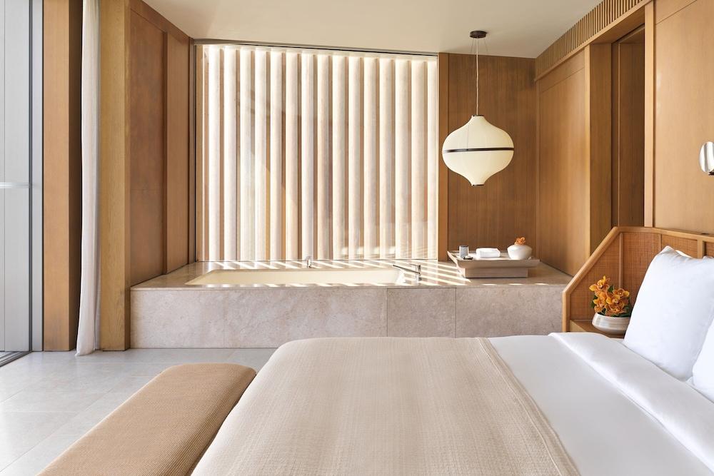 The Ritz Carlton Maldives Fari Islands
