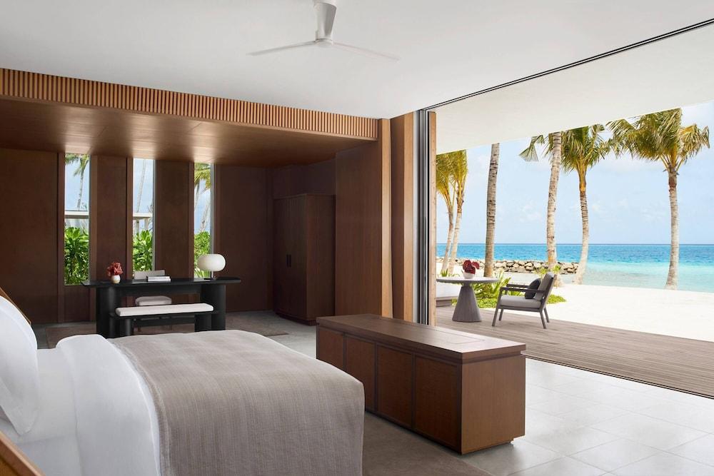 The Ritz Carlton Maldives Fari Islands