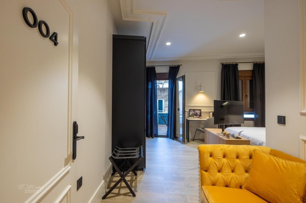 Barbarossa Suites
