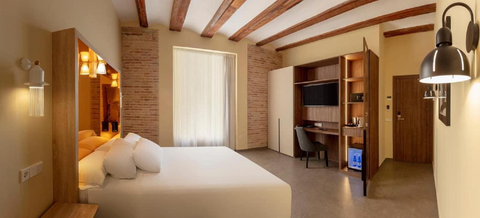 Sh Suite Palace