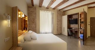 Sh Suite Palace