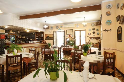Nasilvana Hotel