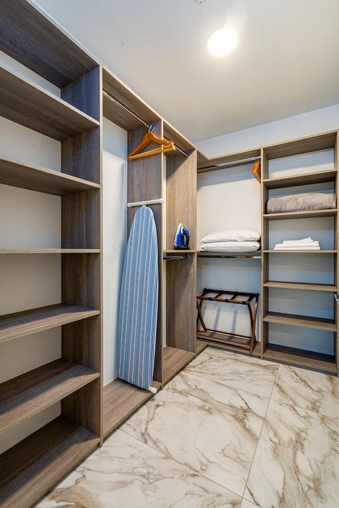 WhyHotel Midtown Miami