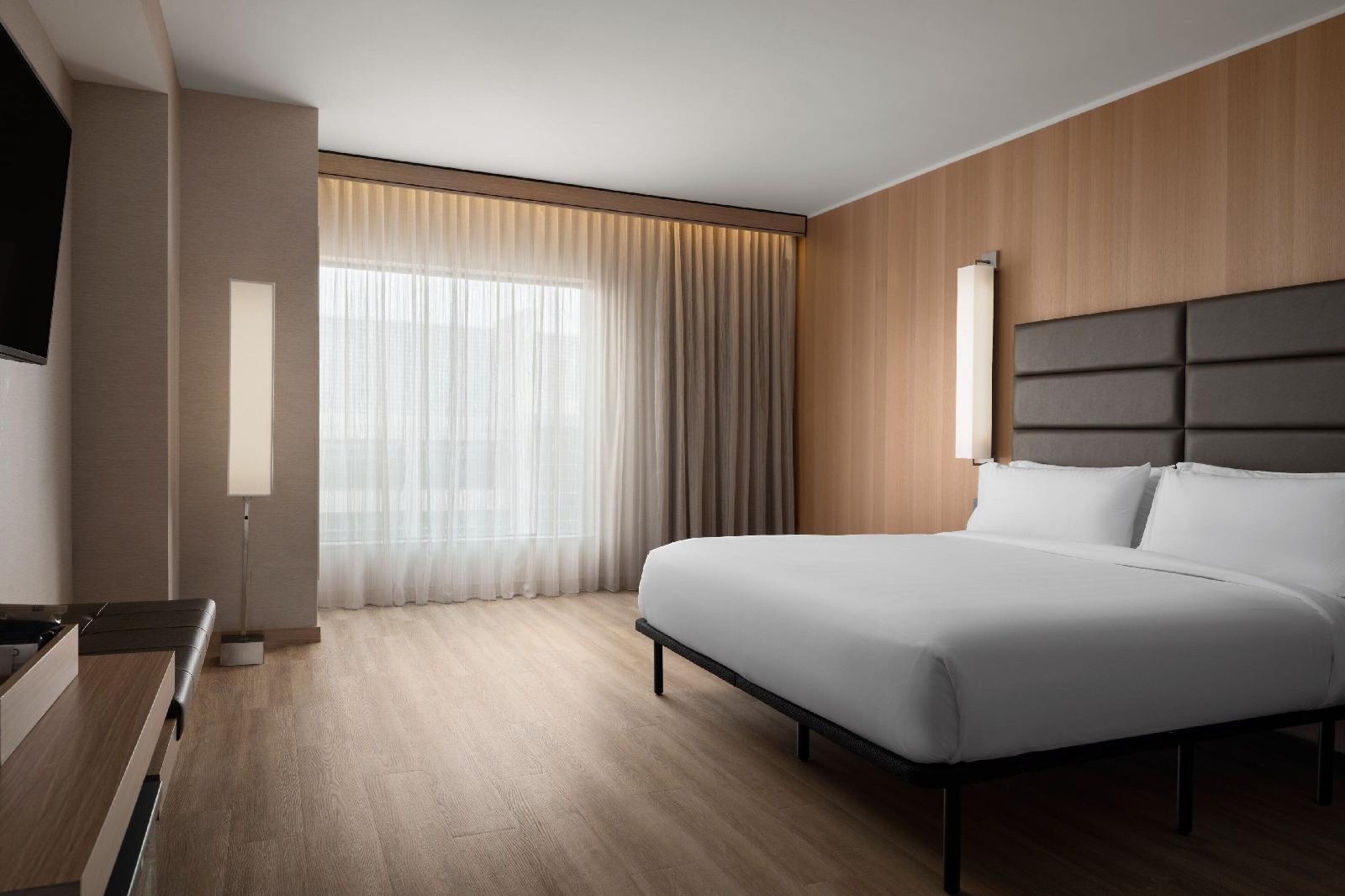Ac Hotel By Marriott Phoenix Downtown
