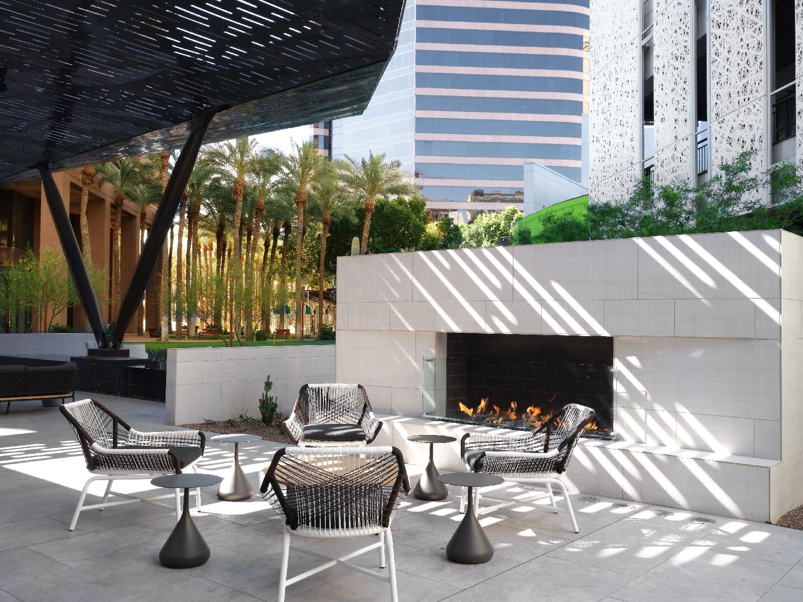 Ac Hotel By Marriott Phoenix Downtown