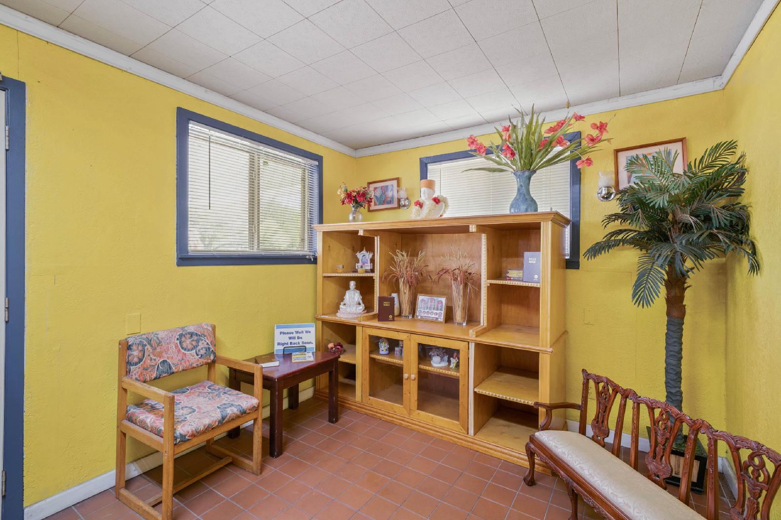 Hotel Luling TX Downtown I-10/US-90 by OYO Rooms