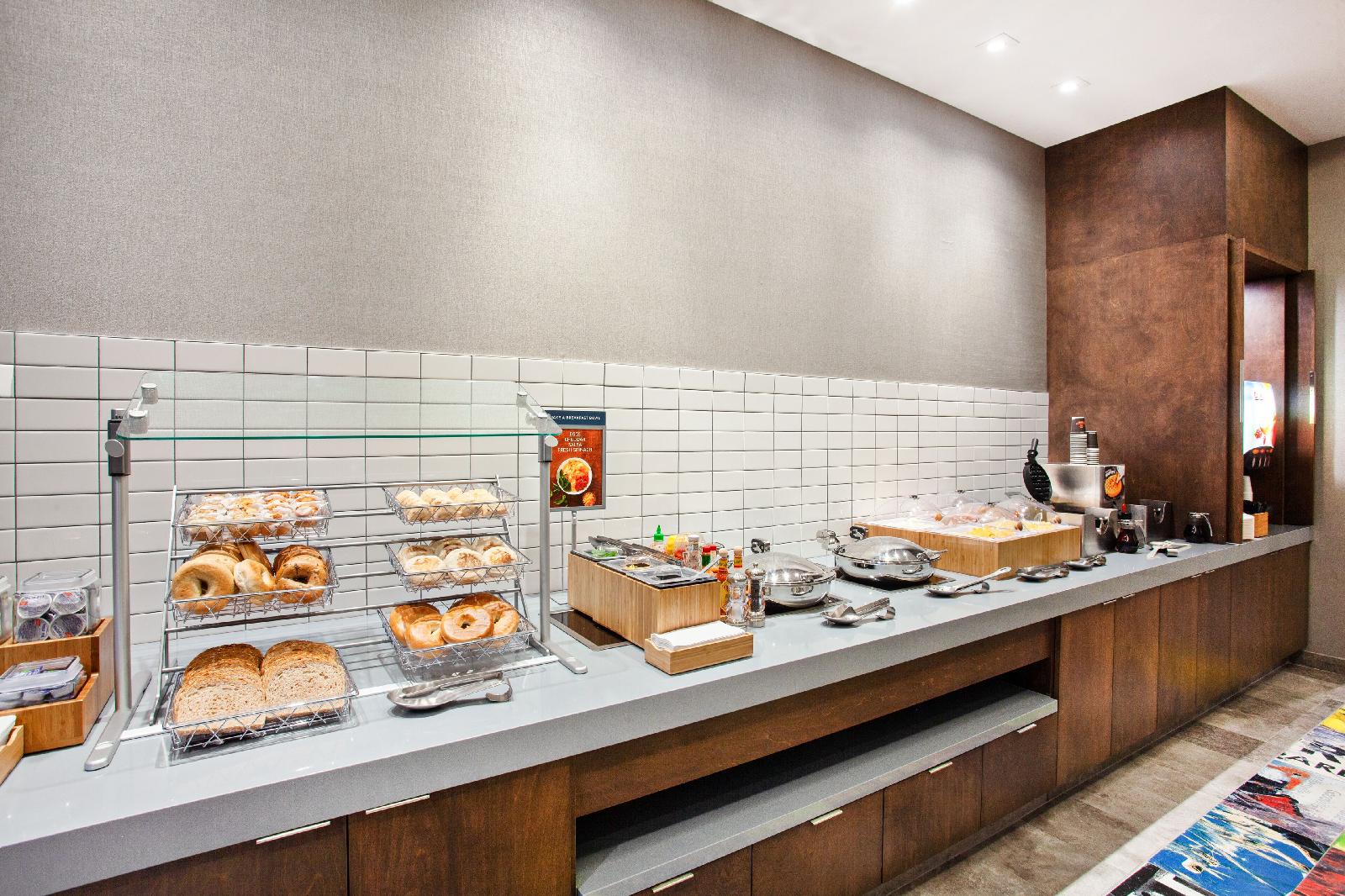 SpringHill Suites by Marriott Valencia