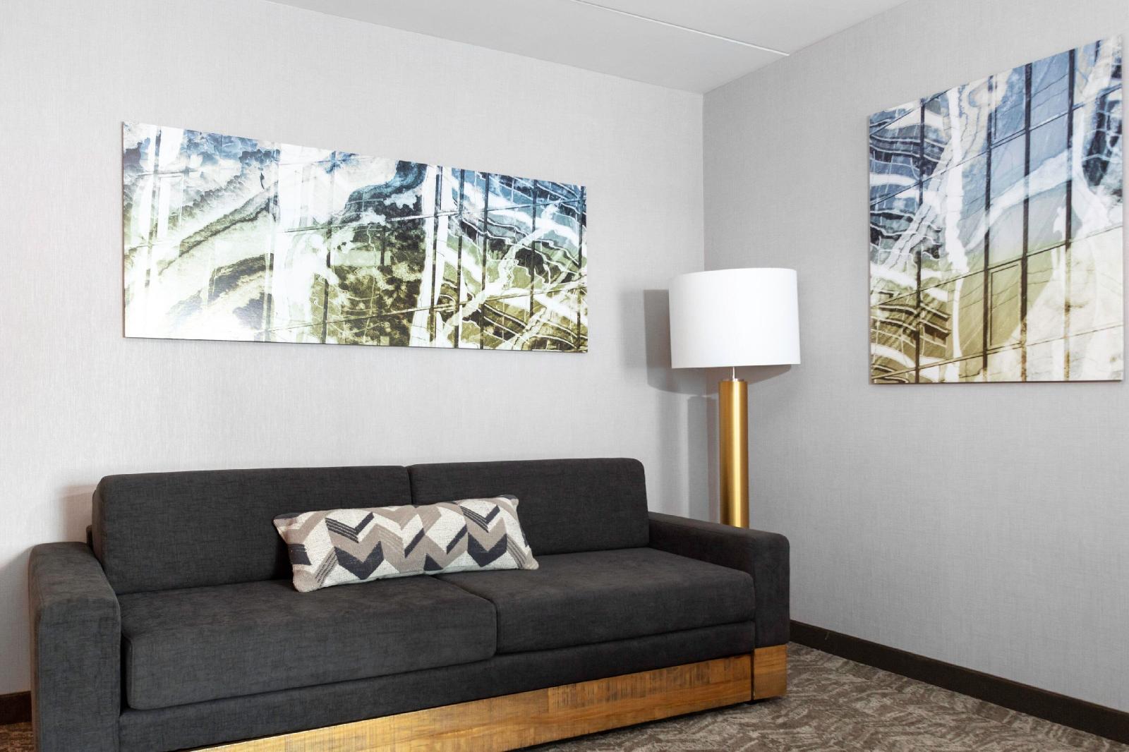 SpringHill Suites By Marriott Durham City View
