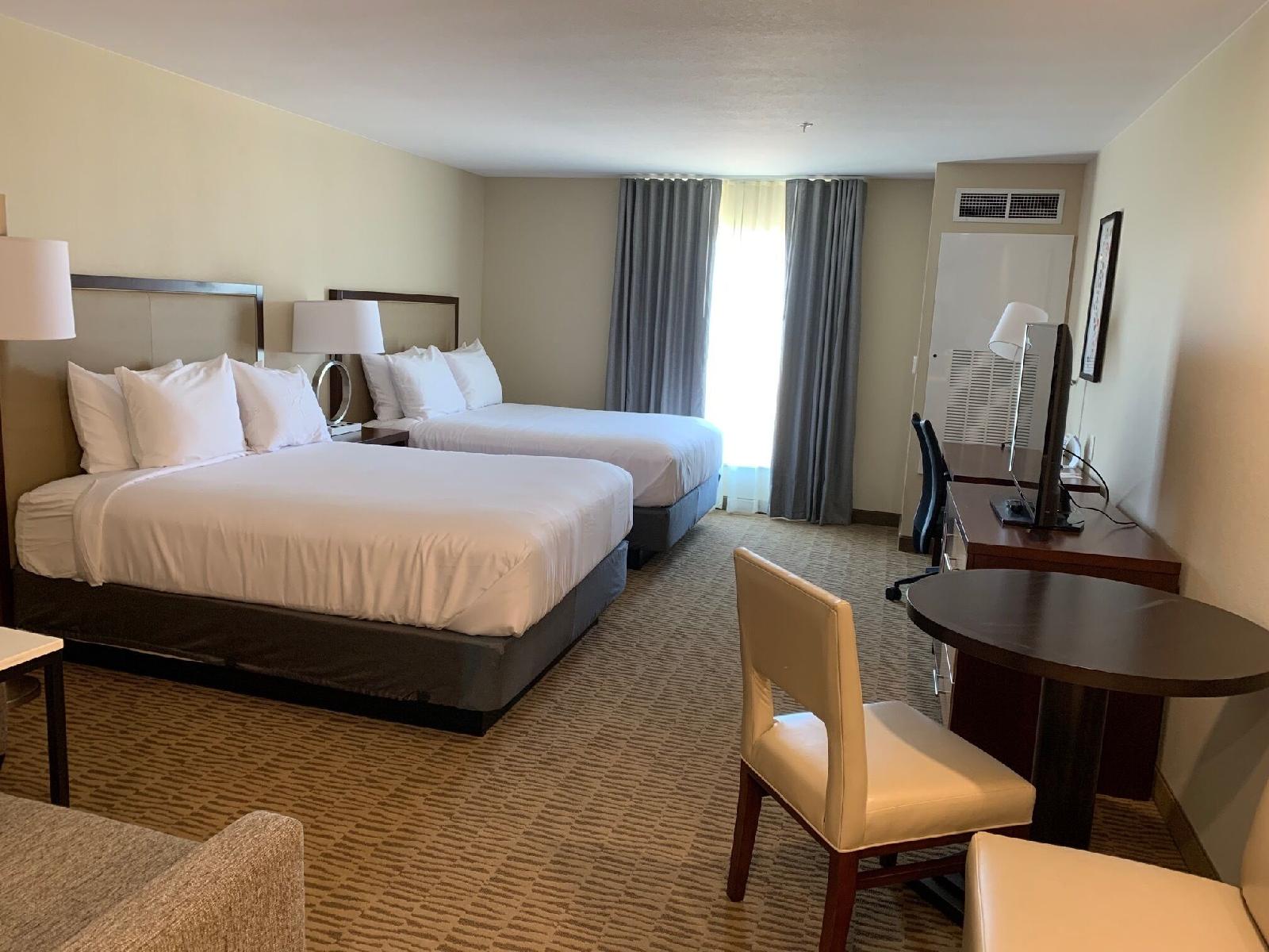 Hawthorn Suites by Wyndham Monahans