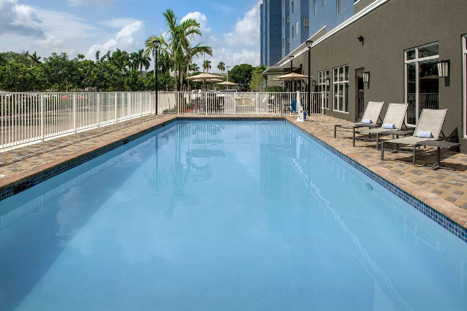 Residence Inn by Marriott Doral Mall Area