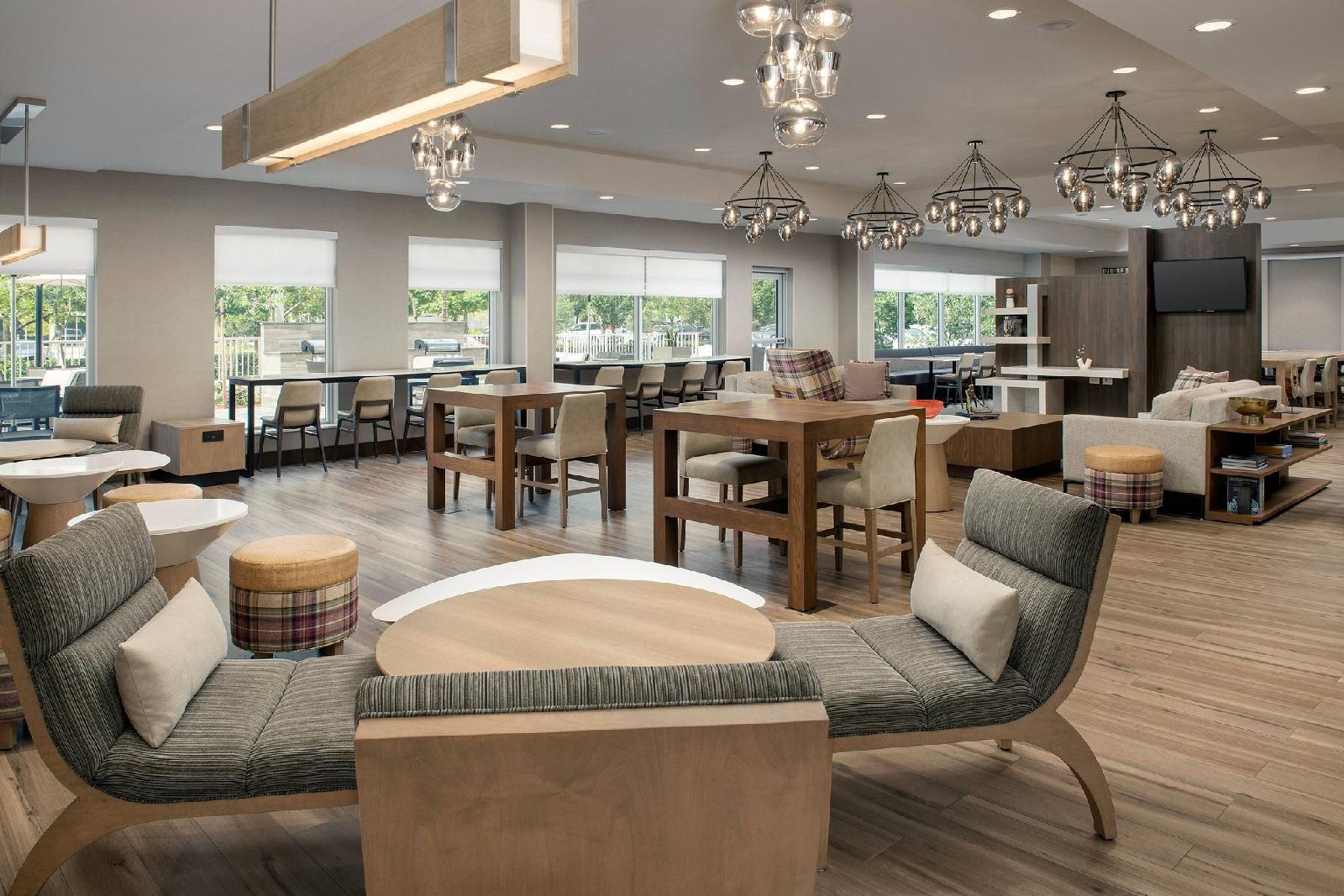 Residence Inn by Marriott Doral Mall Area