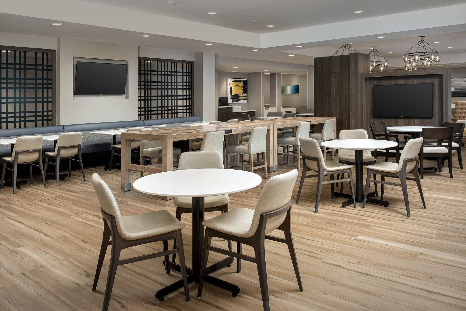 Residence Inn by Marriott Doral Mall Area