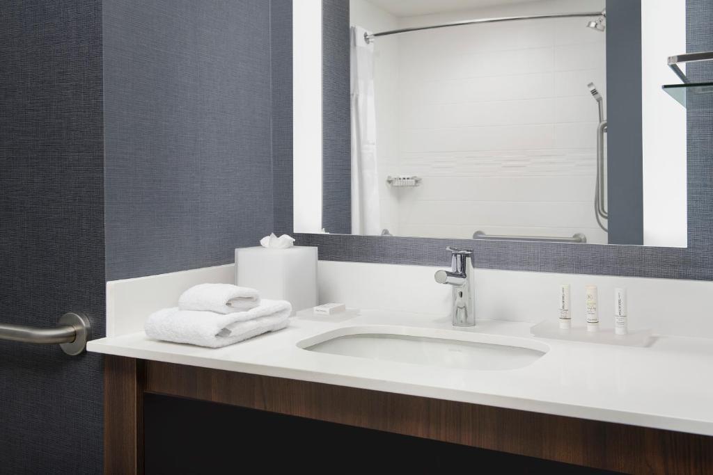 Residence Inn by Marriott Doral Mall Area
