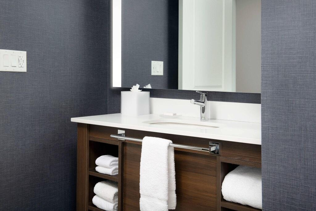 Residence Inn by Marriott Doral Mall Area