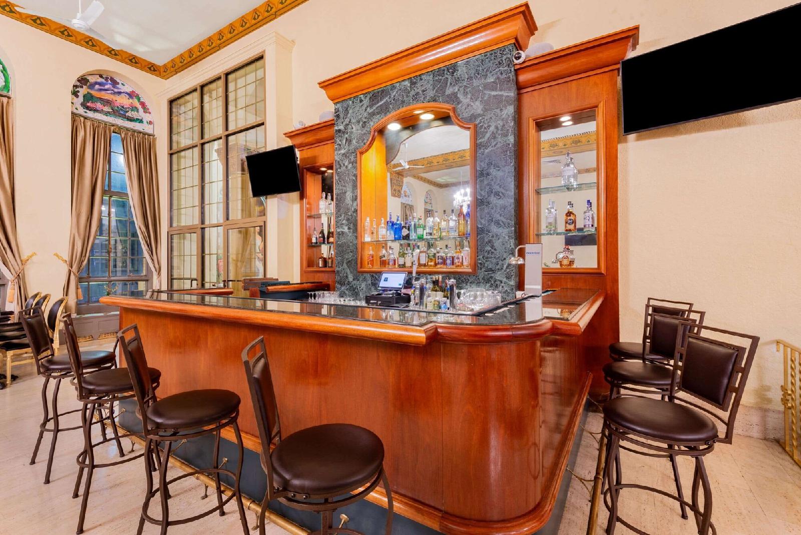 The Americus Hotel Trademark Collection by Wyndham