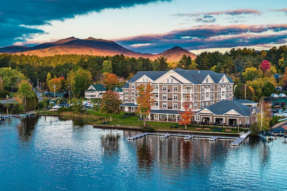 Saranac Waterfront Lodge