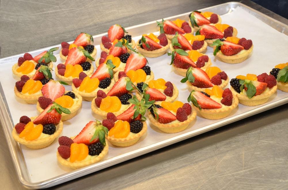 Target Hospitality-Carlsbad Lodge