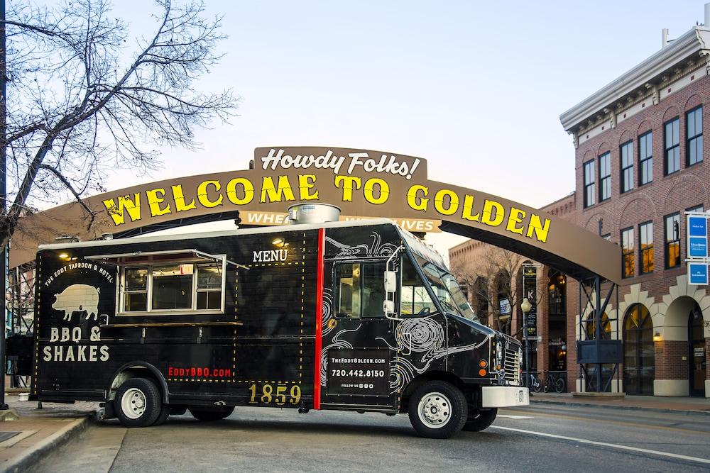 Eddy Taproom And Hotel