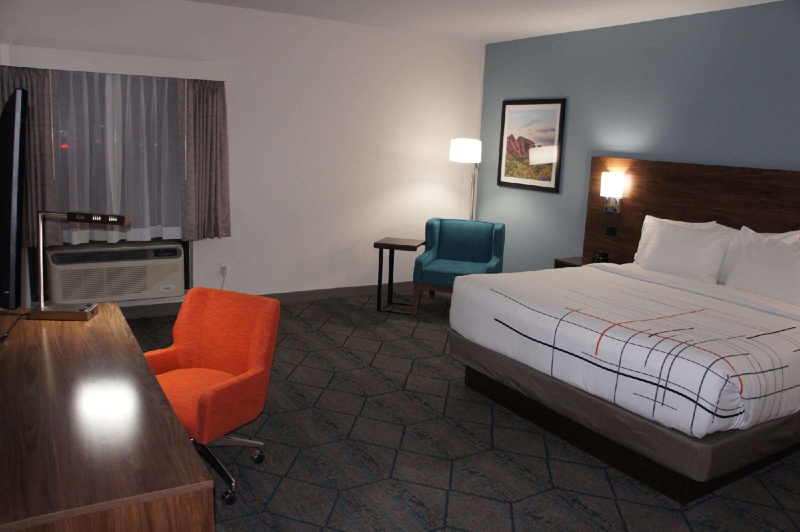 La Quinta Inn & Suites by Wyndham Littleton