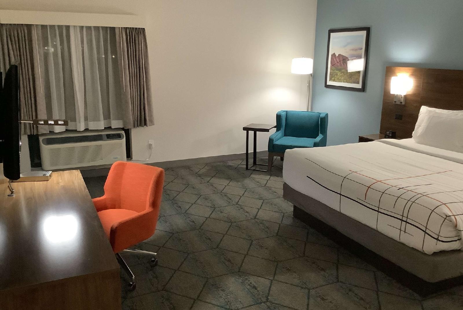 La Quinta Inn & Suites by Wyndham Littleton