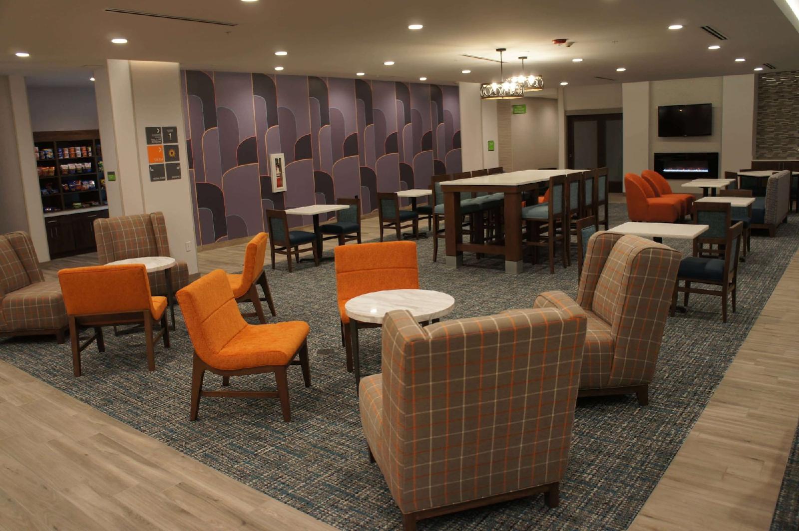 La Quinta Inn & Suites by Wyndham Littleton