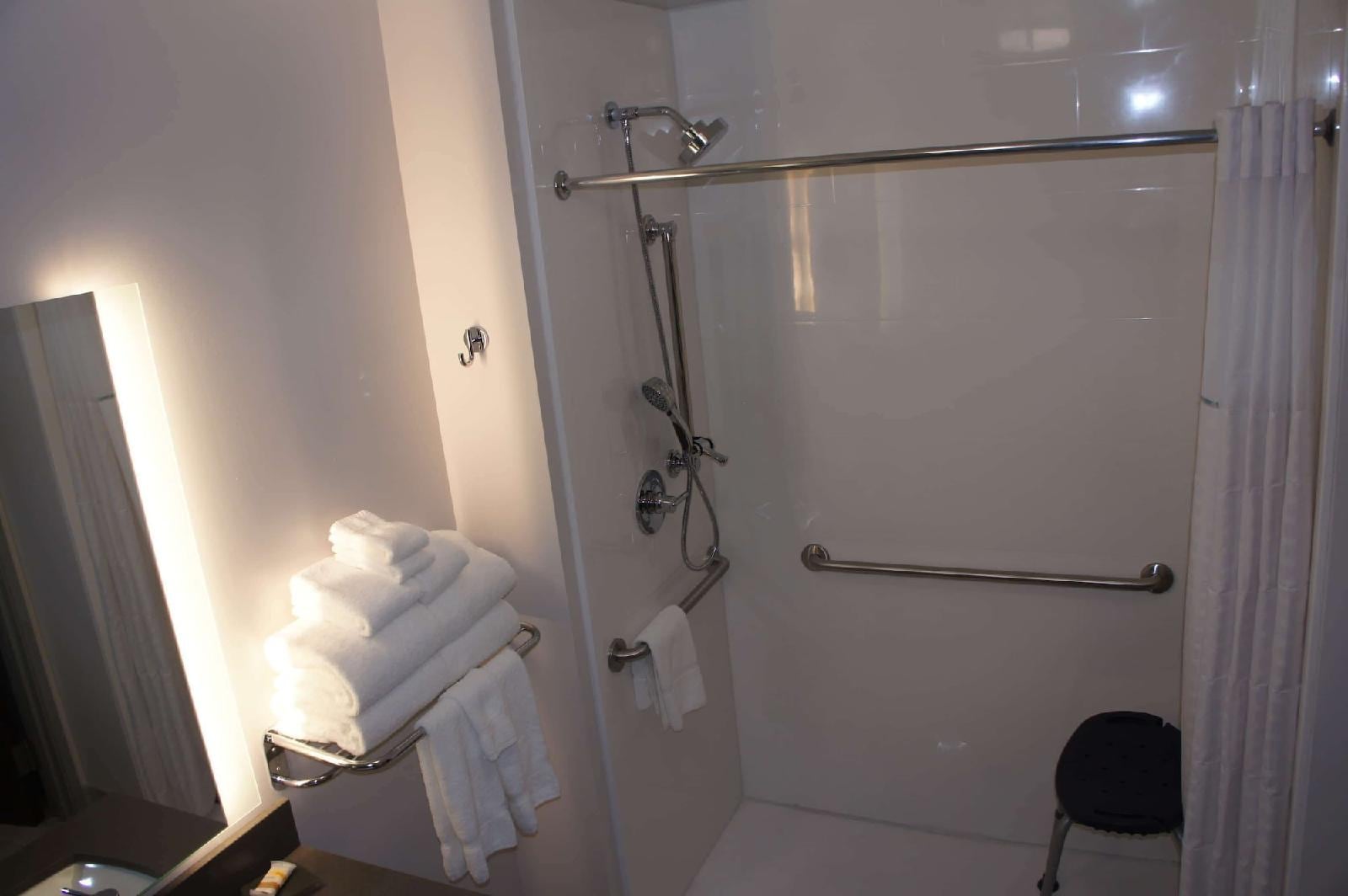 La Quinta Inn & Suites by Wyndham Littleton