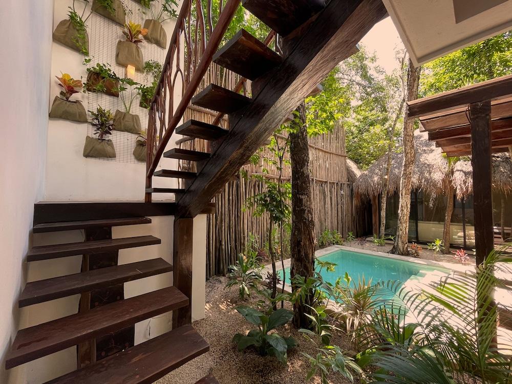 Orchid House Tulum