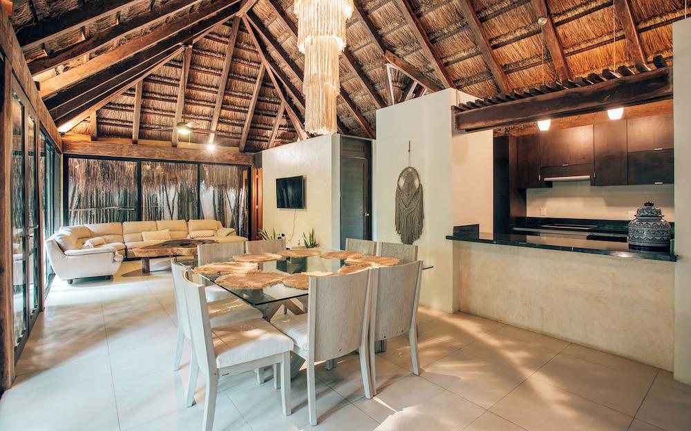 Orchid House Tulum