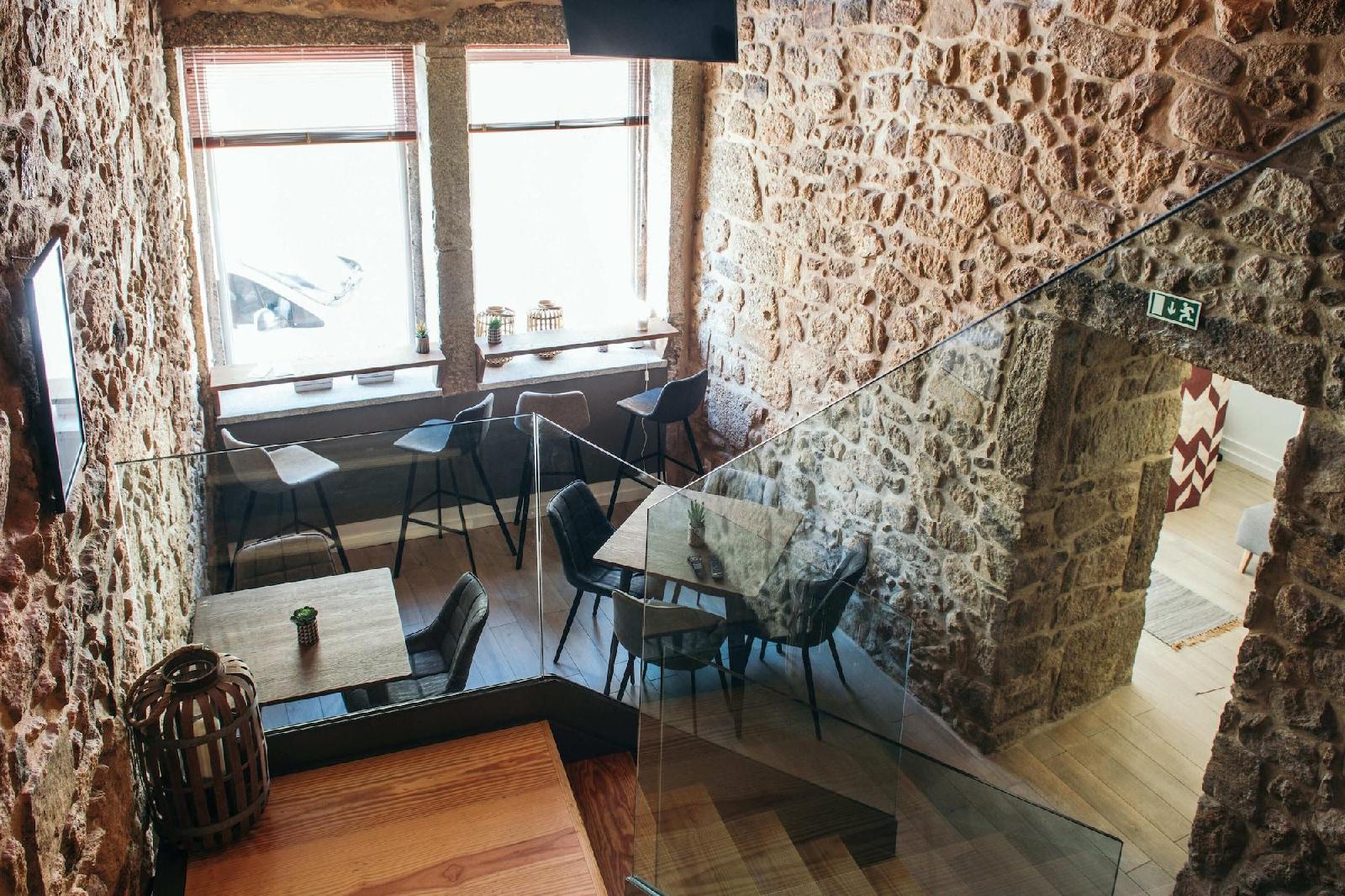 Inbarcelos Hostel & Guest House