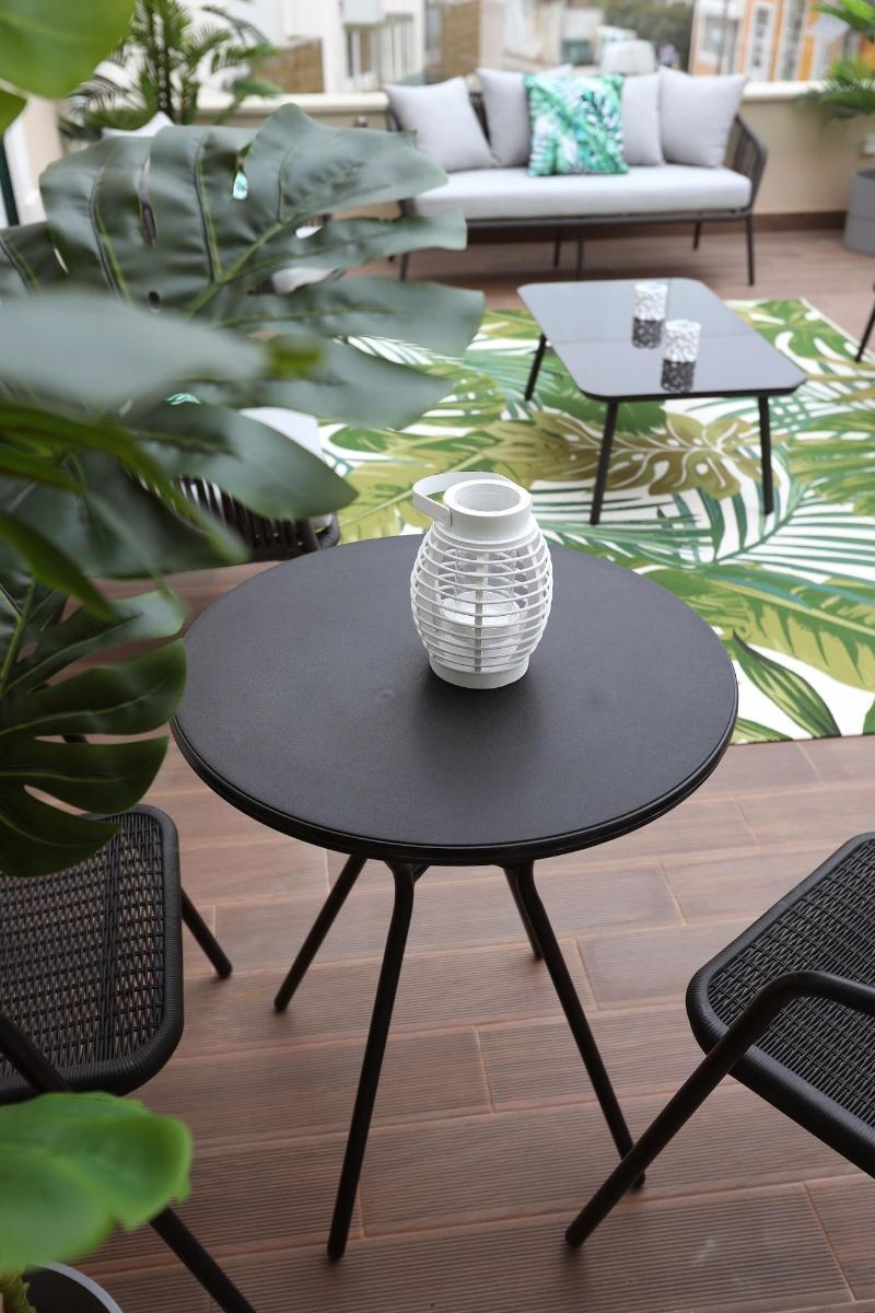 Glass Boutique-Rooms & Suites