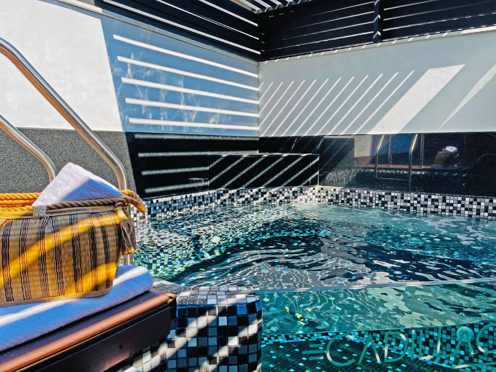 Cadillac Hotel Boutique
