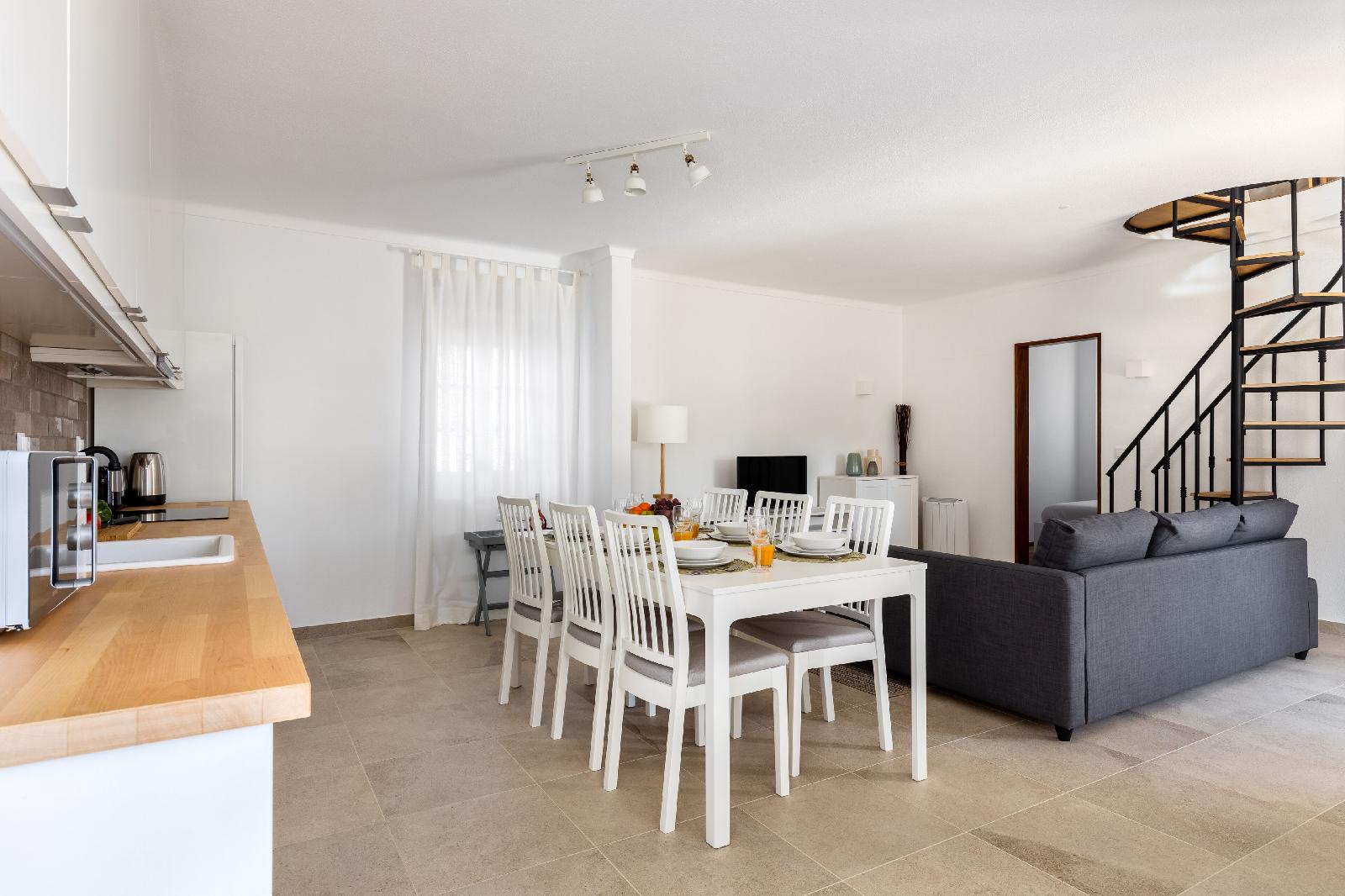 Carvoeira Surf & Family Villa