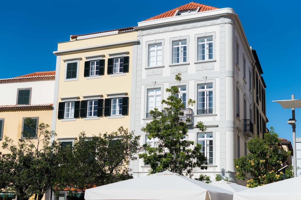 Apartamentos Praca Amarela