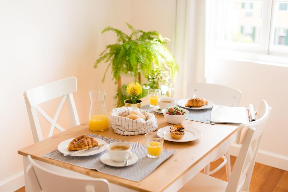 Apartamentos Praca Amarela
