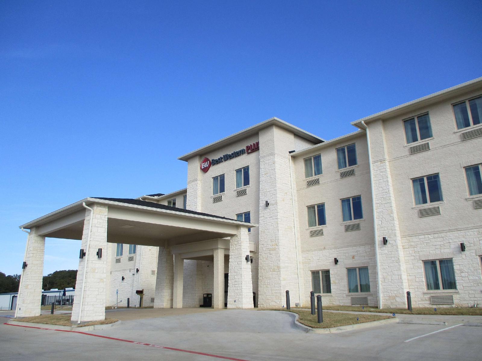 Best Western Plus Wills Point