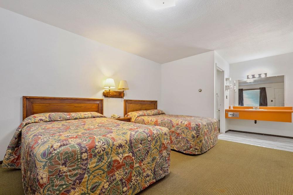 Hotel O Oskaloosa - Hwy 63/92