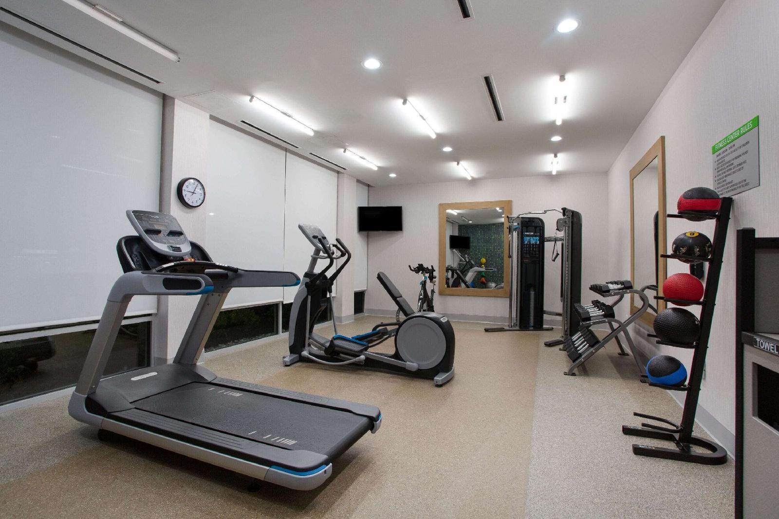 La Quinta Inn & Suites by Wyndham Manassas VA-Dulles Airport