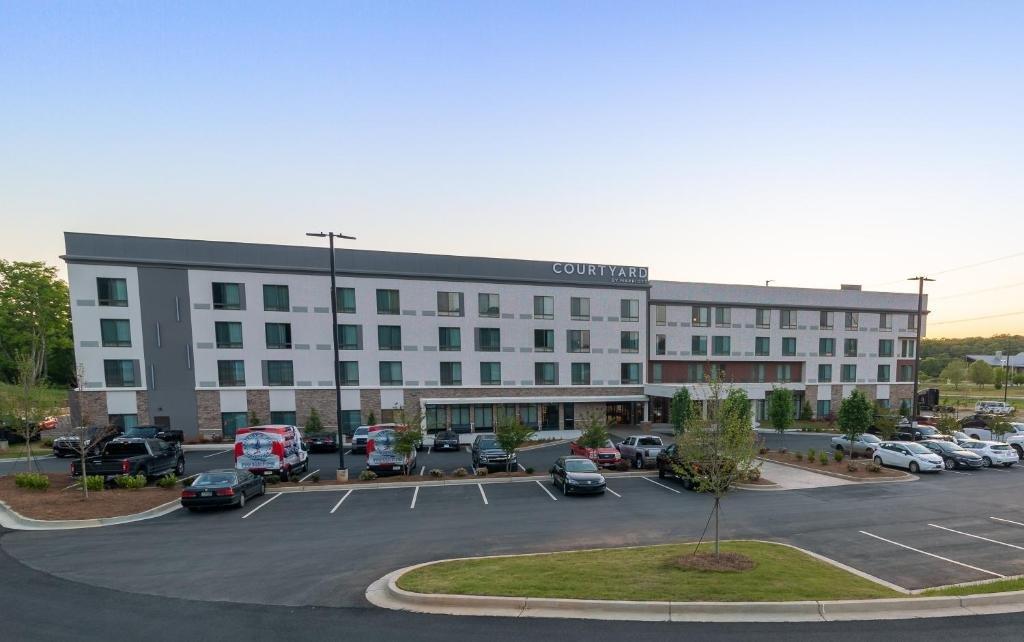 Courtyard Cartersville