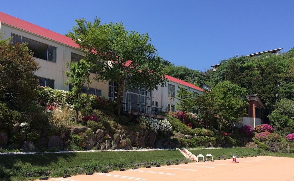 Mi Ga Ki Amenity and Practice Center