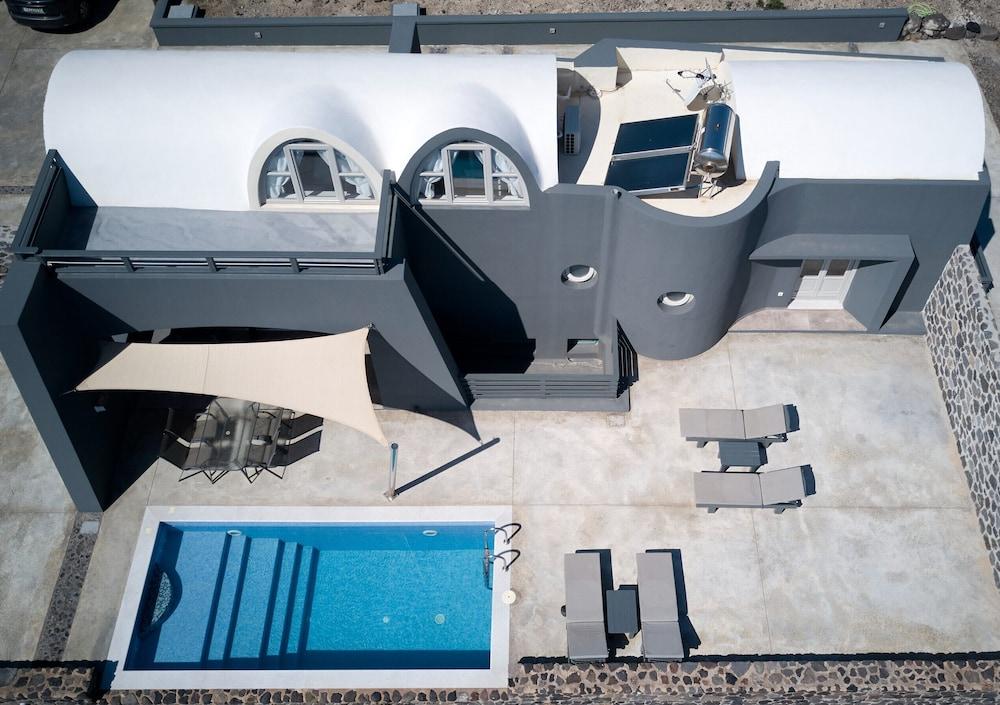 Theano Apartment