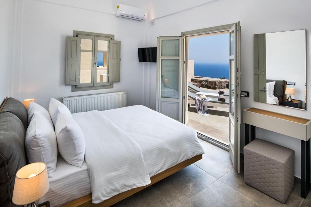 Theano Apartment