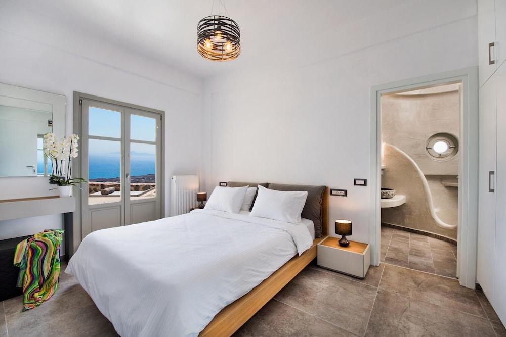 Theano Apartment