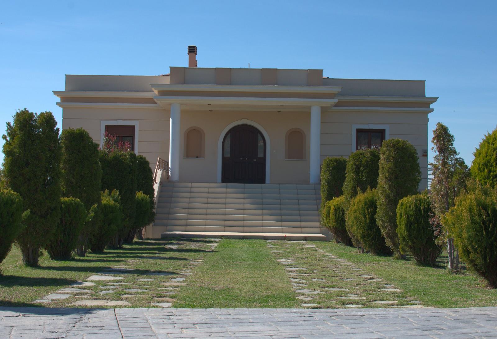 Luxury Villa Thea