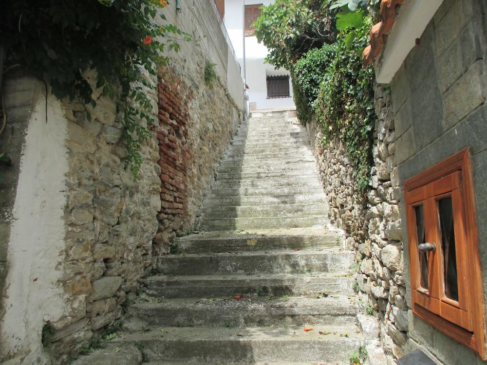 Kavala Castle Apartments