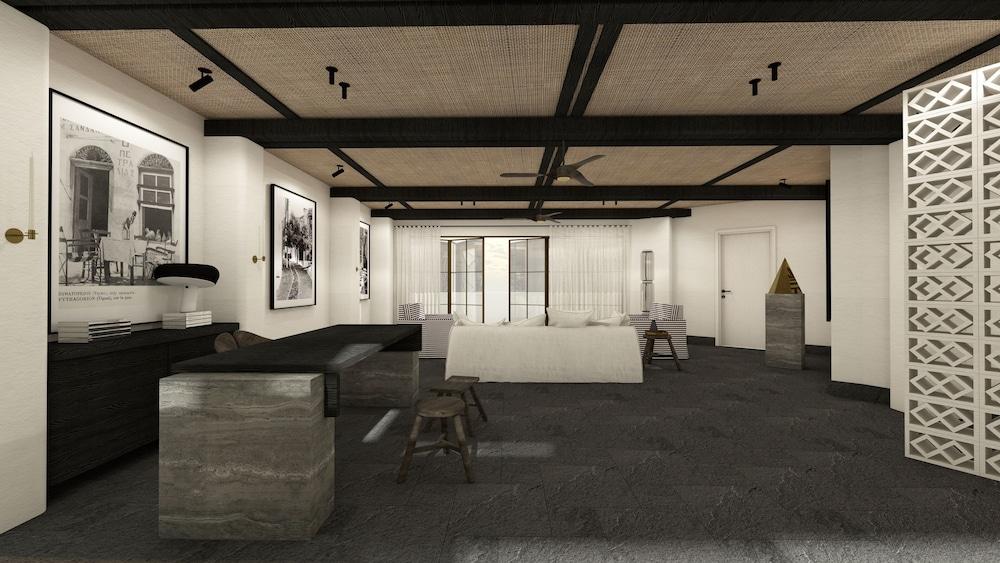 Lithos Hotel