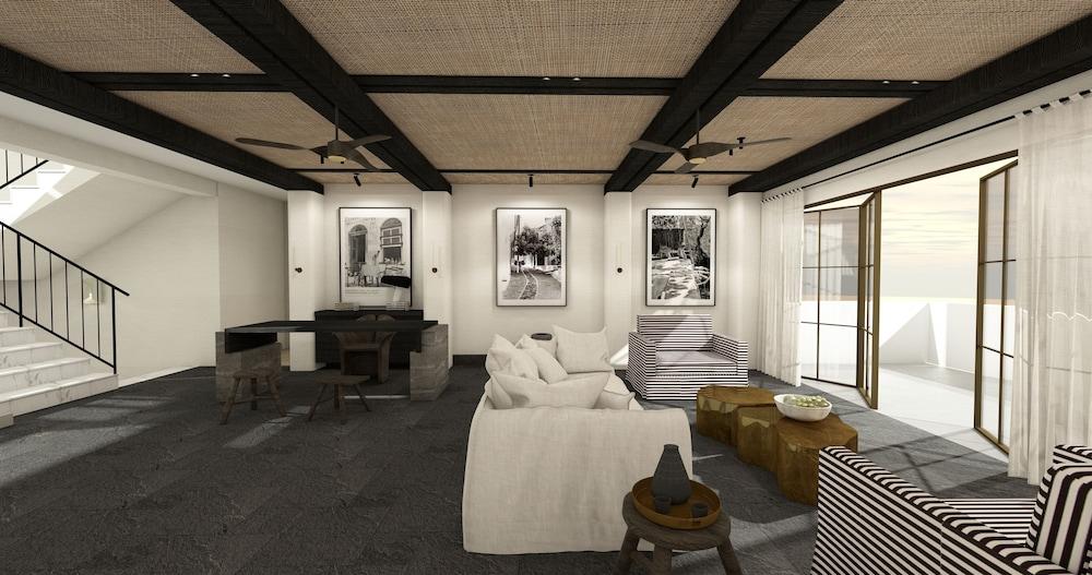 Lithos Hotel