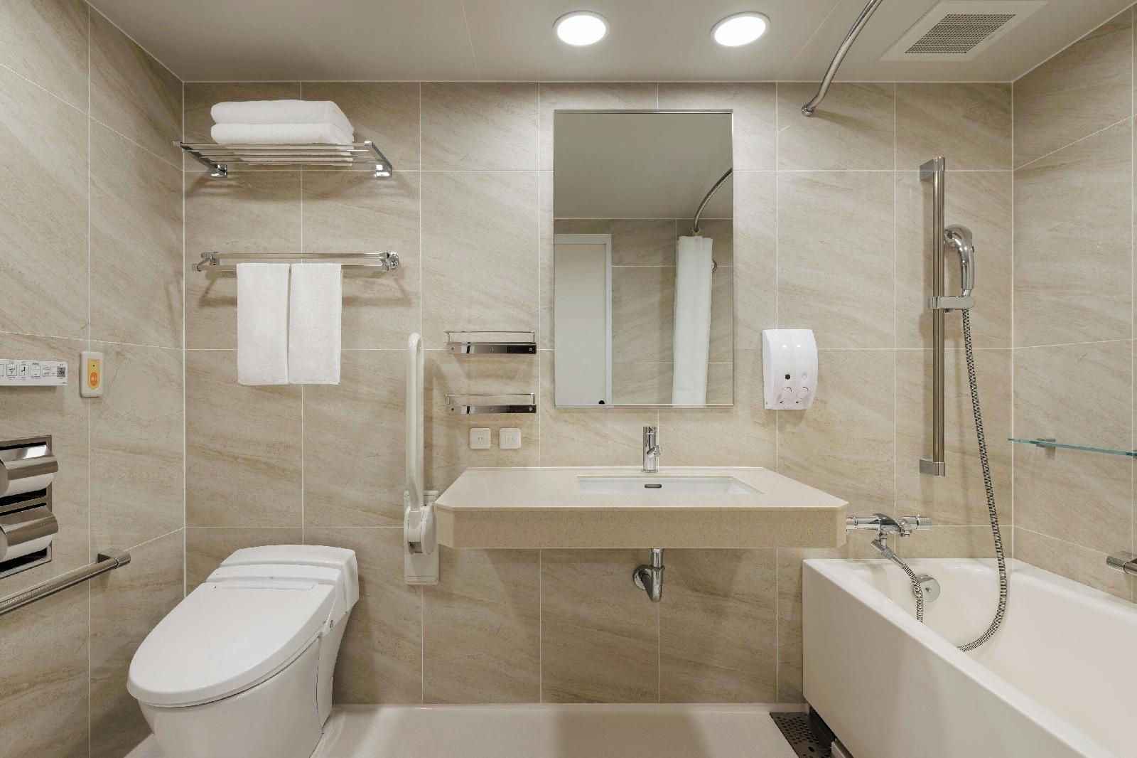 Four Points Flex by Sheraton Osaka Honmachi