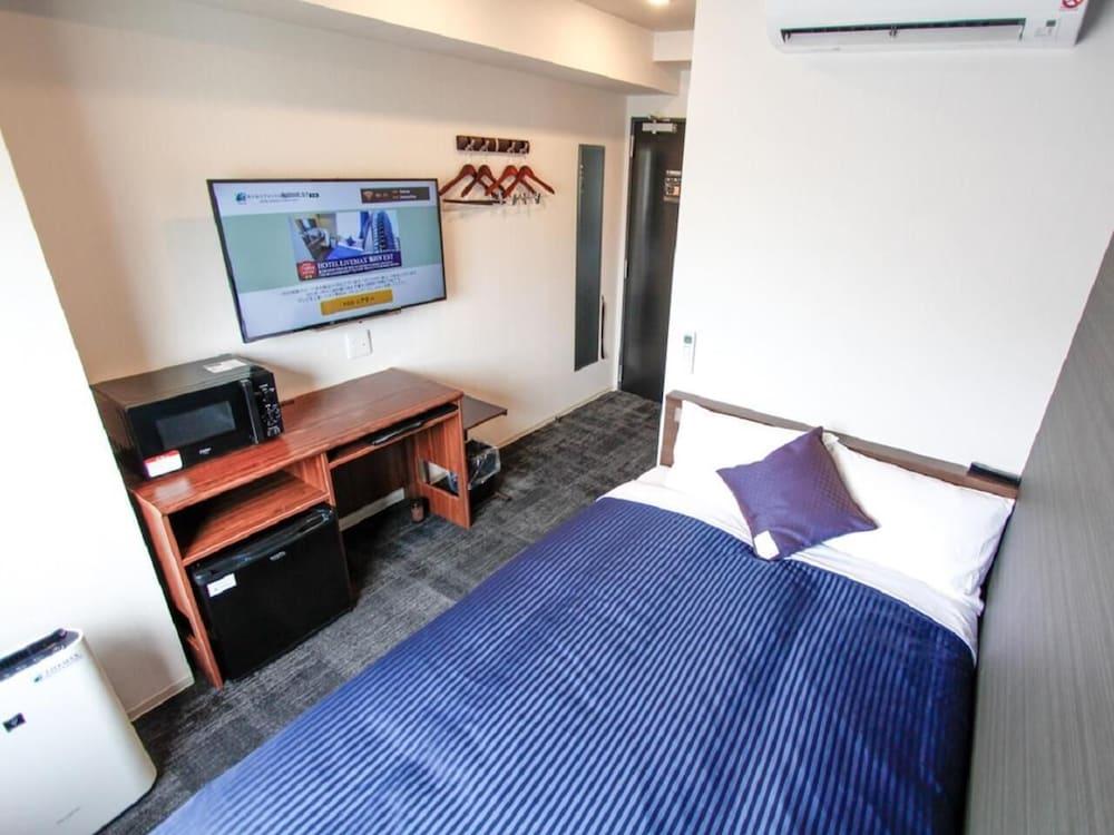 Hotel Livemax Umeda-west